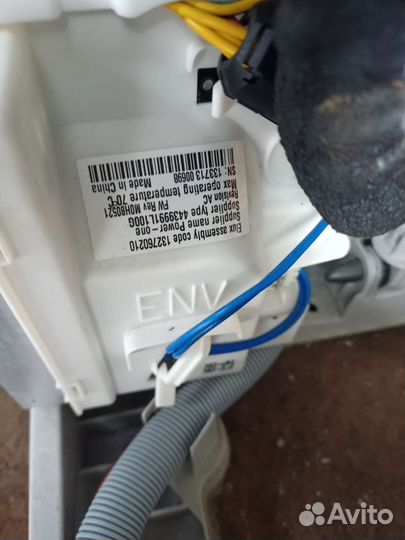 По запчастям стиральная машинка electrolux ewt1266