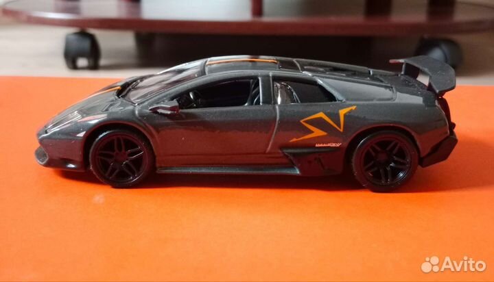 Модель автомобиля Lamborghini Murcielago