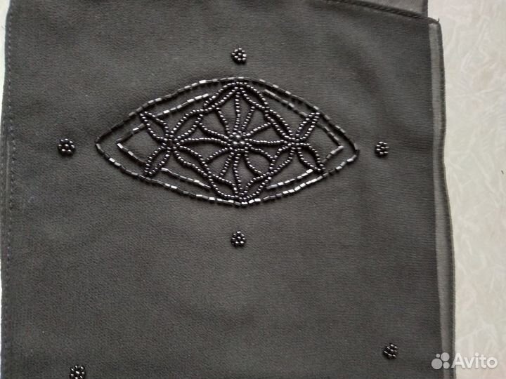 Шарфик женский шелковый вышит бисером