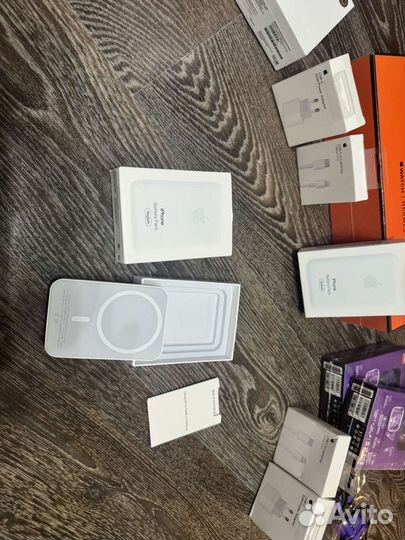 Apple battery pack 5000 mAh