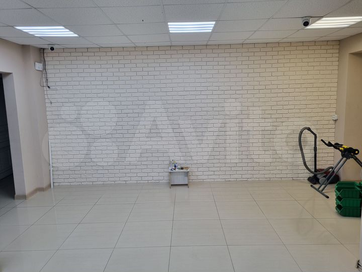 Торговая площадь, 75 м²