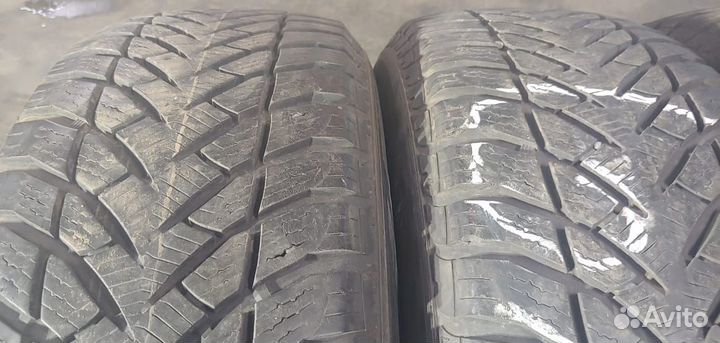 Goodyear UltraGrip+ SUV 235/60 R18 107H