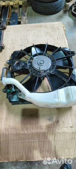 Диффузор радиатора левый Honda Civic 5D 4D