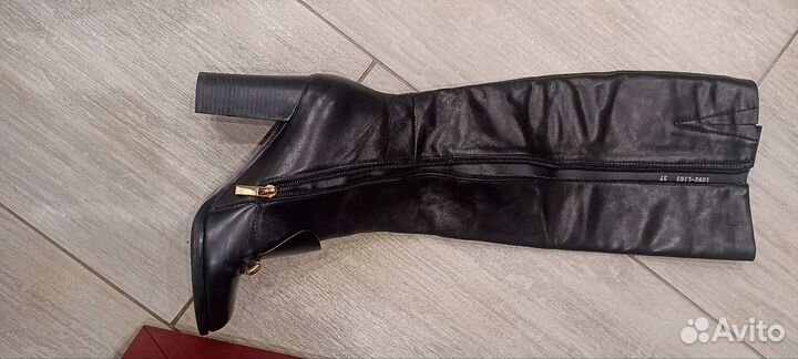 Сапоги женские