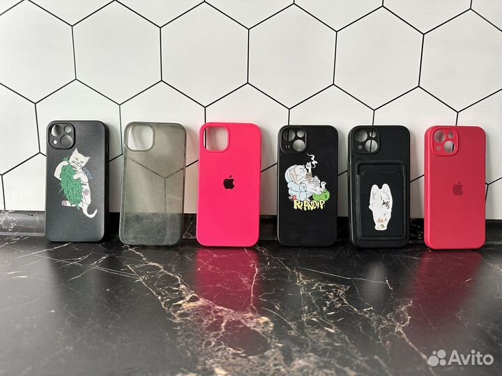 Чехол на iPhone 13