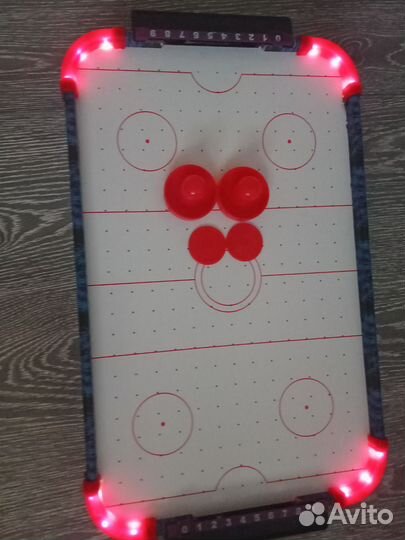 Настольный аэрохоккей