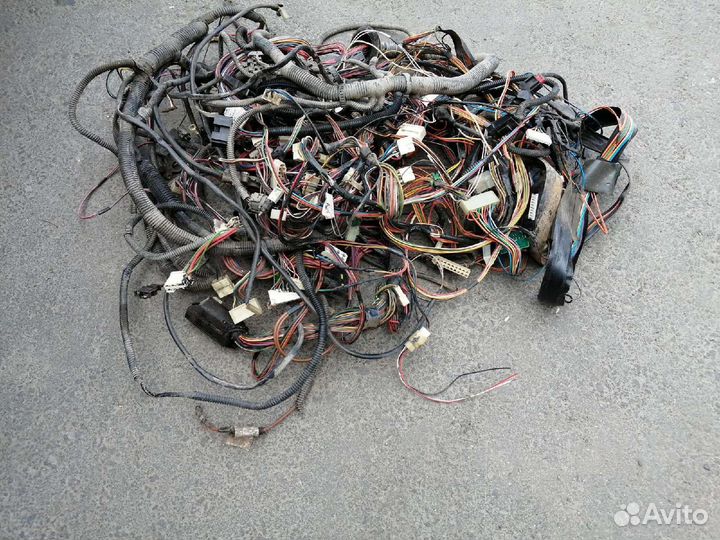 Запчасти на машину