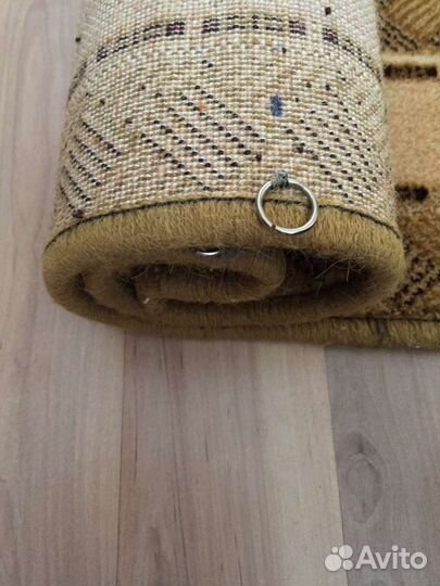 Ковер шерстяной