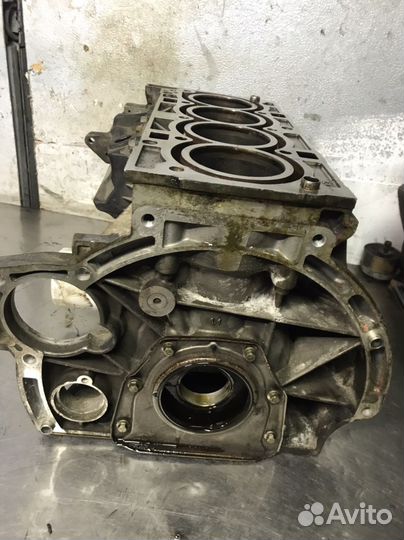 Блок цилиндров двс shda 1.6 Ford Focus 2
