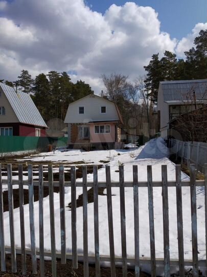 Дача 60 м² на участке 10 сот.