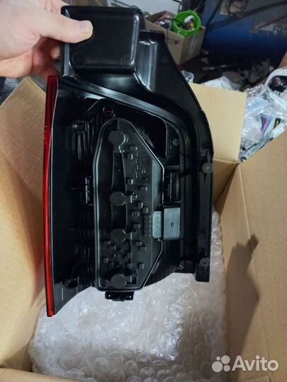 Задний фонарь