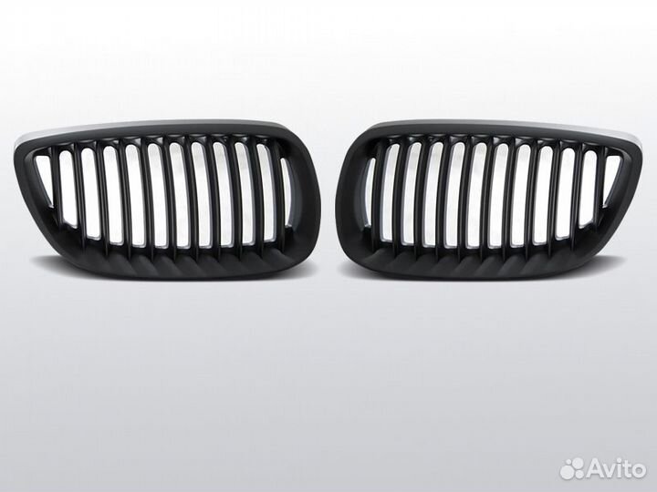 BMW 3 E92/E93 (06-10) Решетка радиатора grbm43