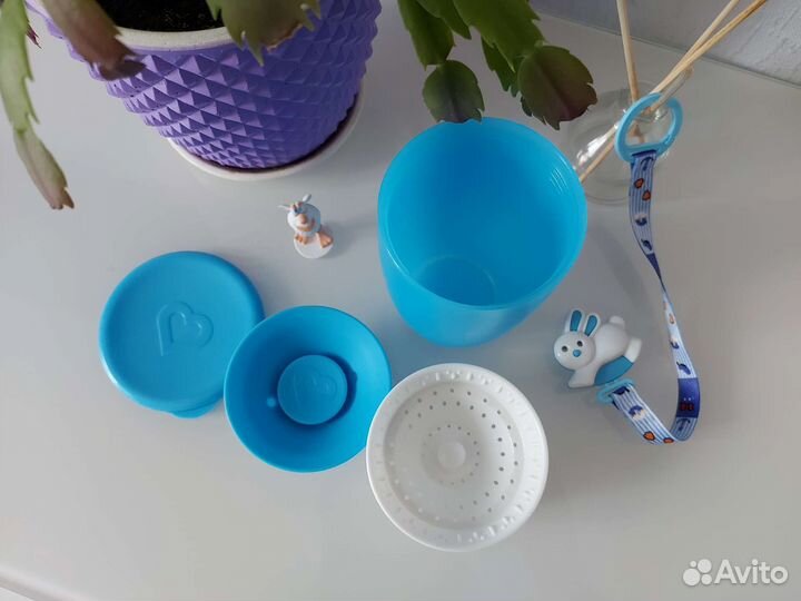 Поильник непроливайка munchkin