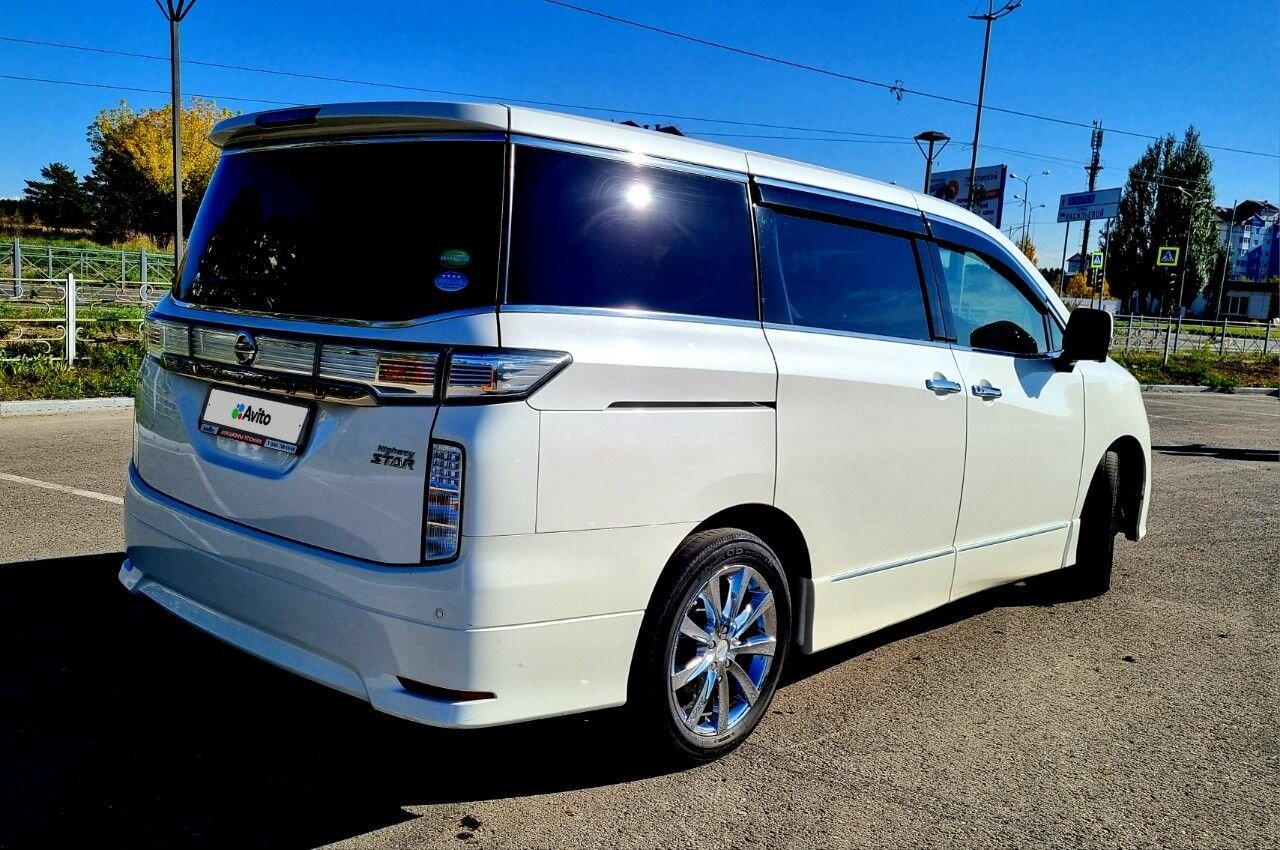 Nissan Elgrand: фото владельца