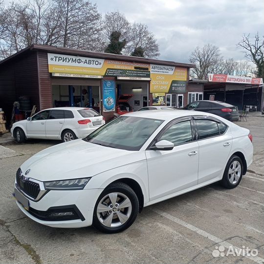 Skoda Octavia 1.4 AT, 2021, 205 000 км