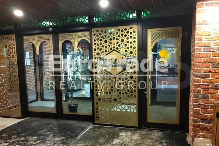 Продам торговое помещение, 612 м²