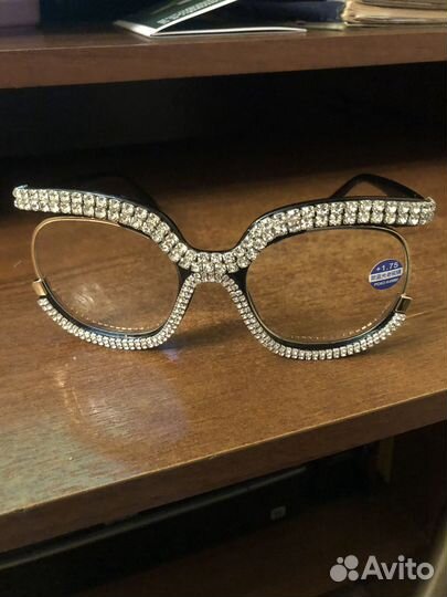 Очки с диоптриями 1,75