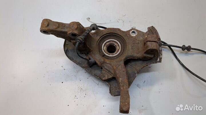 Ступица (кулак, цапфа) левая передняя Fiat Panda