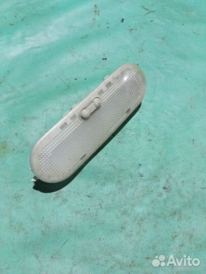 Плафон салона Renault Logan