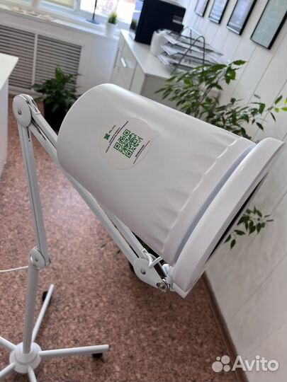 Вытяжка для маникюра и педикюра 4blanc