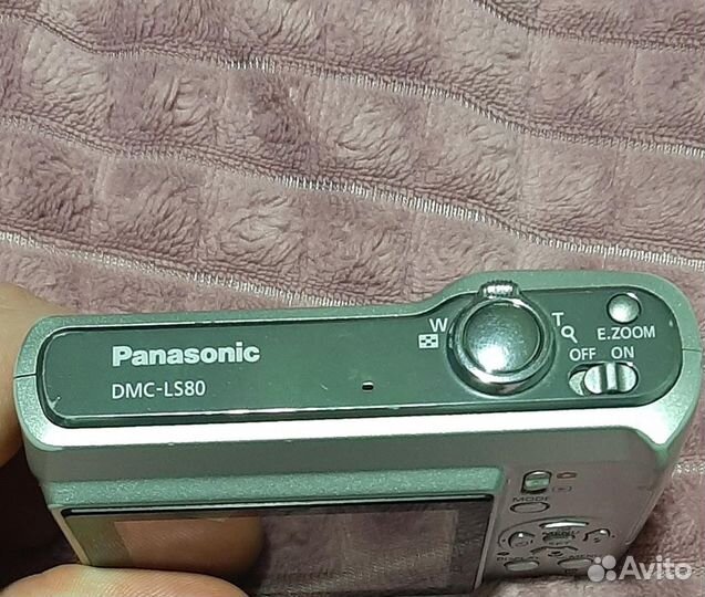 Компактный фотоаппарат