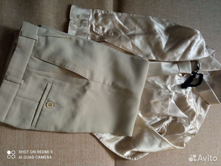 Костюм новый праздничный на мальчика