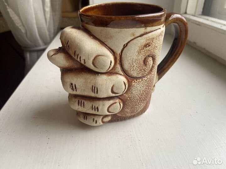 Глиняная кружка
