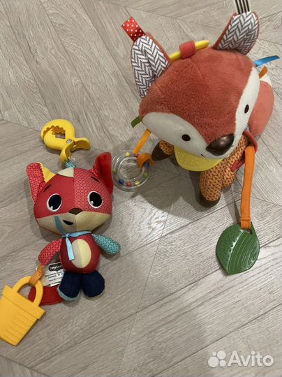 Лисички Skiphop и Tiny Love