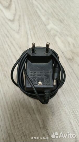 Зарядные для телефонов дата кабеля, гарнитуры