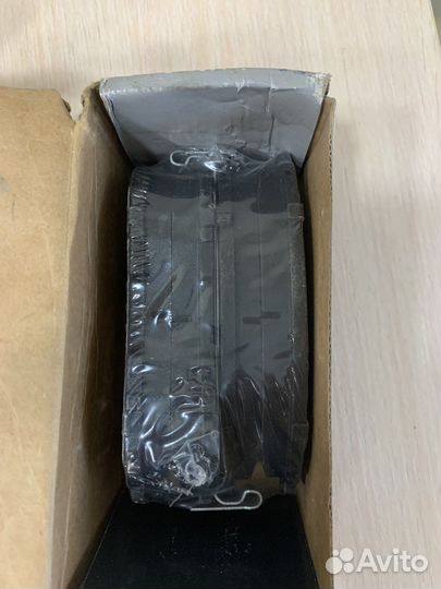 Тормозные колодки на nissan tiida