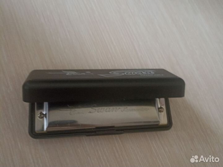 Губная гармошка Swan