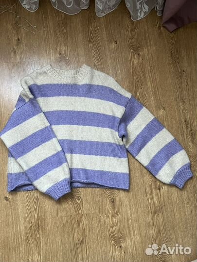 Свитер полосатый bershka