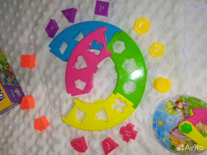 Развивающие игрушки
