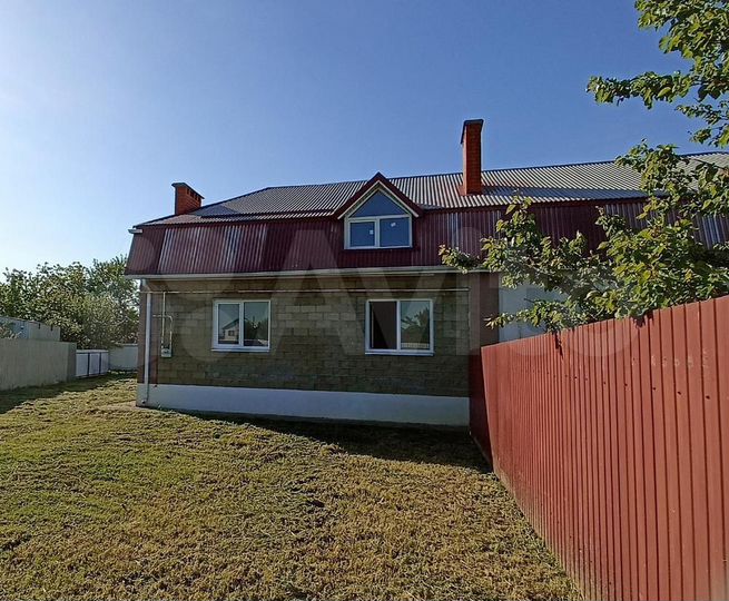 Дом 154 м² на участке 4 сот.