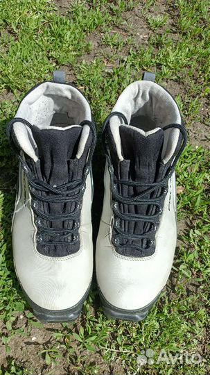 Лыжные ботинки fischer