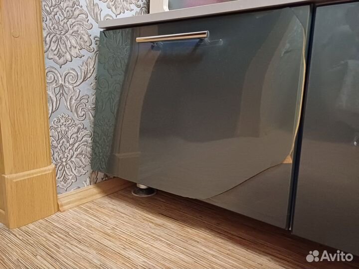 Тумба под телевизор