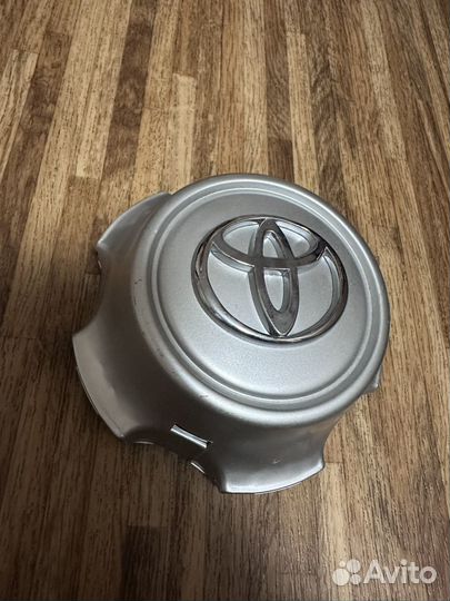 Колпак на колесо