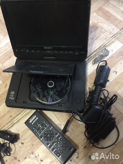 Мобильные телефоны на запчасти