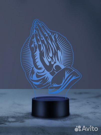 Руки молящегося ночник светильник