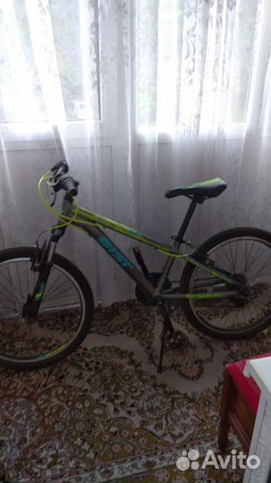 Продам велосипед подходит для девочки и мальчика