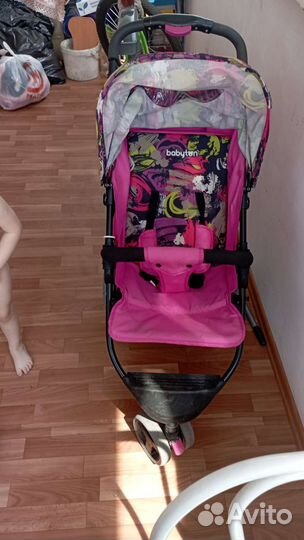 Прогулочная коляска