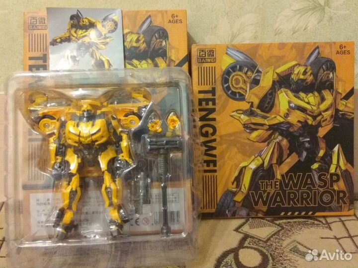 Фигурка трансформер Бамблби Bumblebee