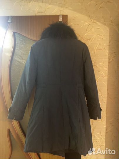 Пальто зимнее с мехом 42