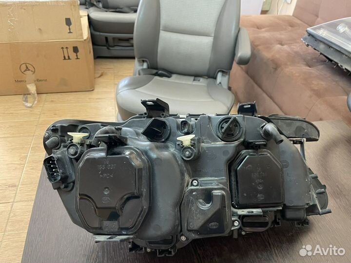 Фара левая ксенон BMW 7 E65 E66