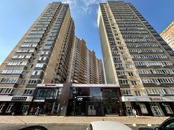 2-к. квартира, 64,3 м², 11/24 эт.