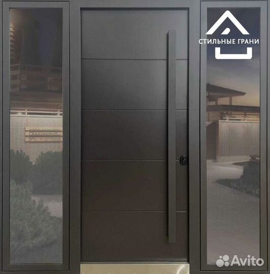 Дверь входная в дом и квартиру со стеклом