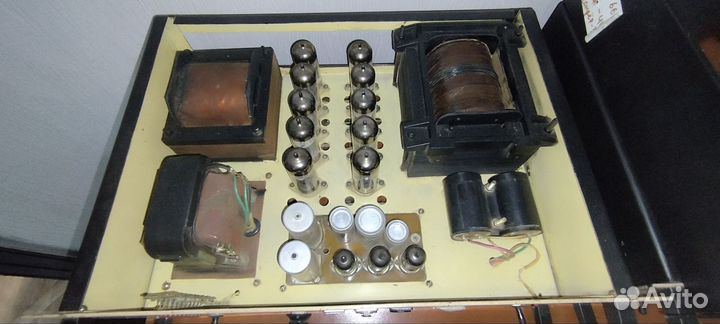 Комплект профессиональных ламповых усилителей