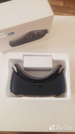 Очки виртуальной реальности Samsung Gear VR