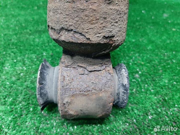 Стойка амортизатора передняя правая Peugeot 407