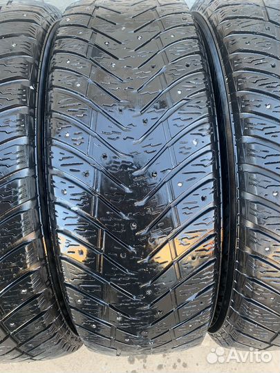 Yokohama Ice Guard IG65 235/65 R17